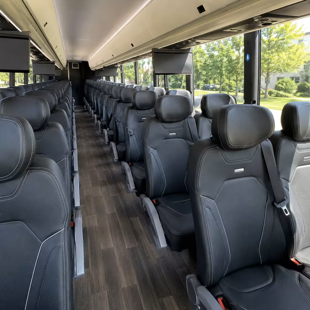 alexandria charter bus rentals for the federal workforce