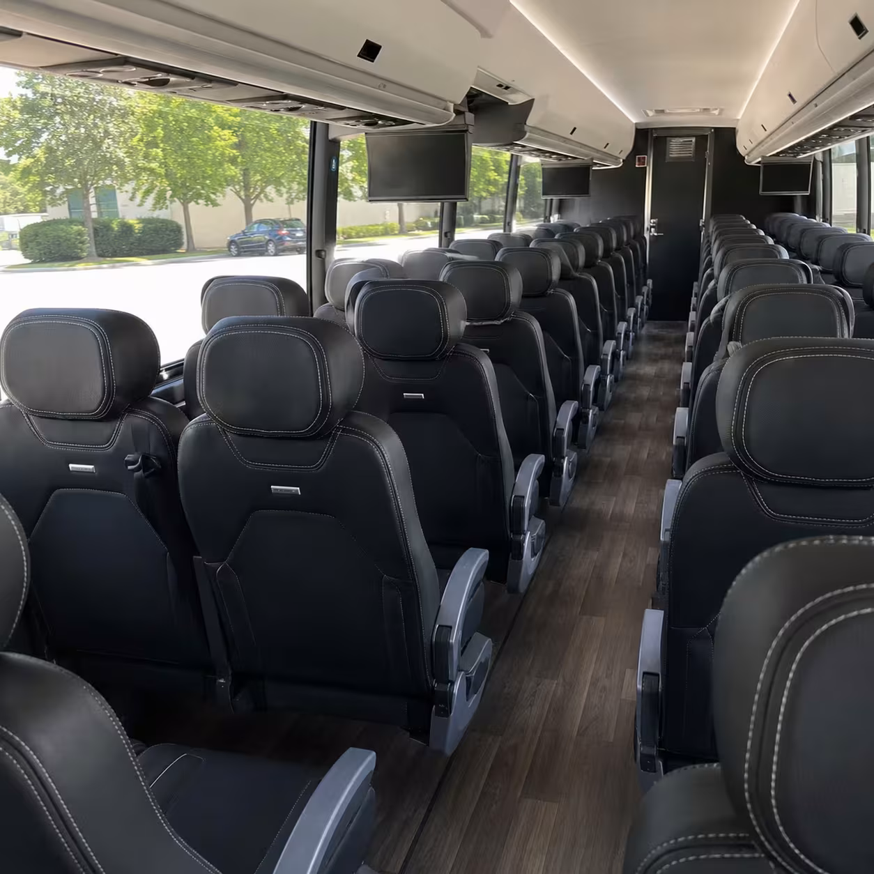 alexandria charter bus rentals to popular wedding venues