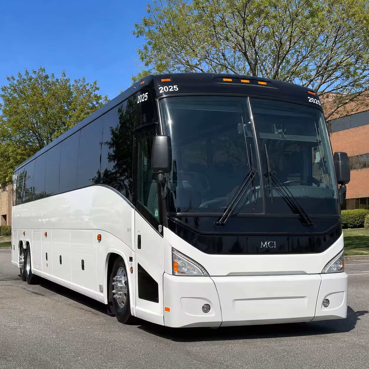 alexandria concert shuttle buses to jiffy lube live