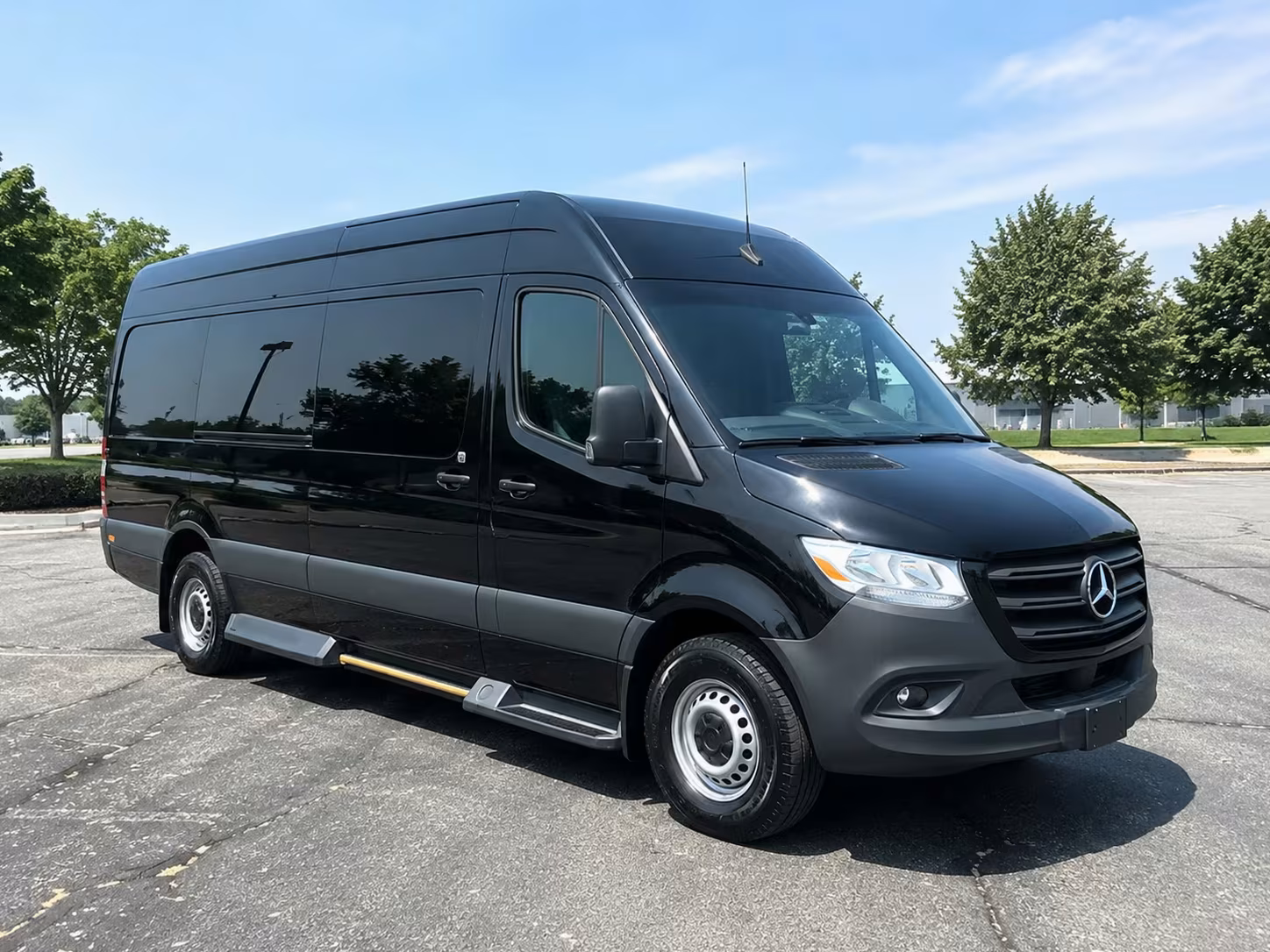 alexandria employee transportation services