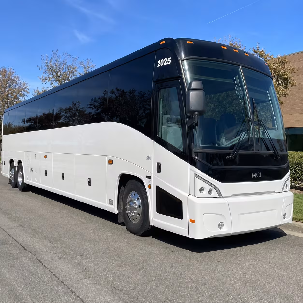 alexandria party bus rentals for multi venue concert nights