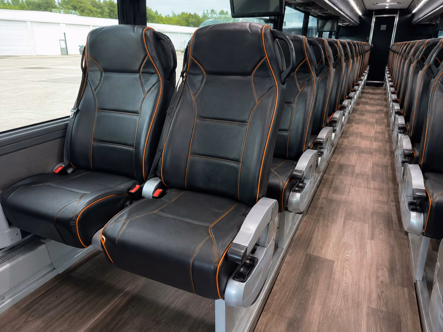 alexandria shuttle buses to nationals park game days