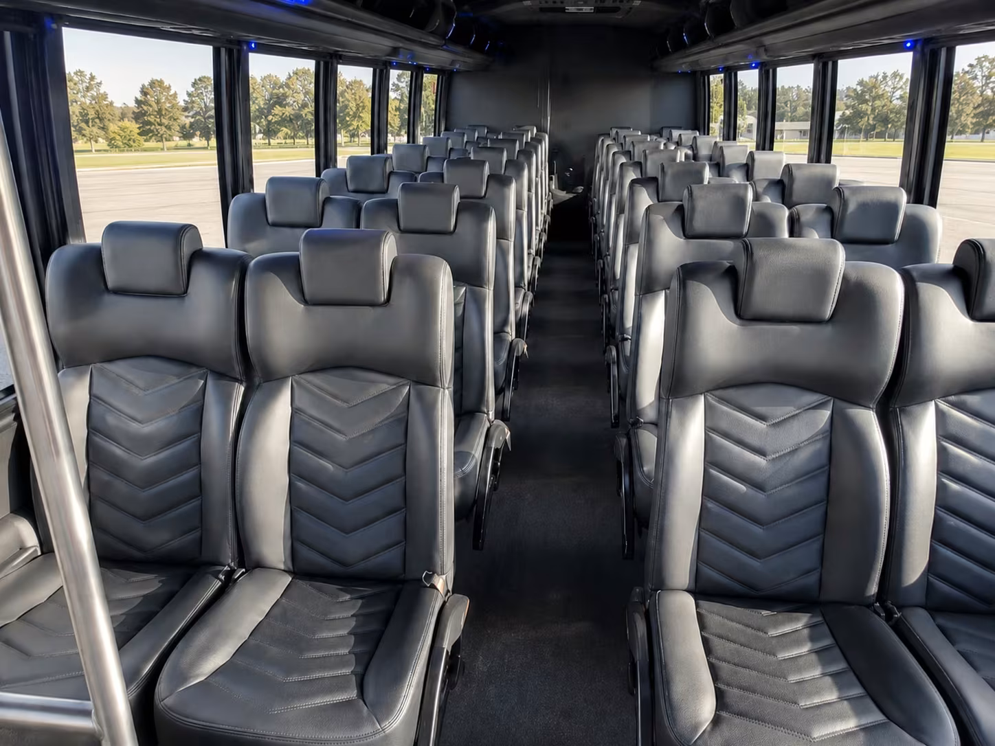 bridal party minibus rentals for getting ready in alexandria
