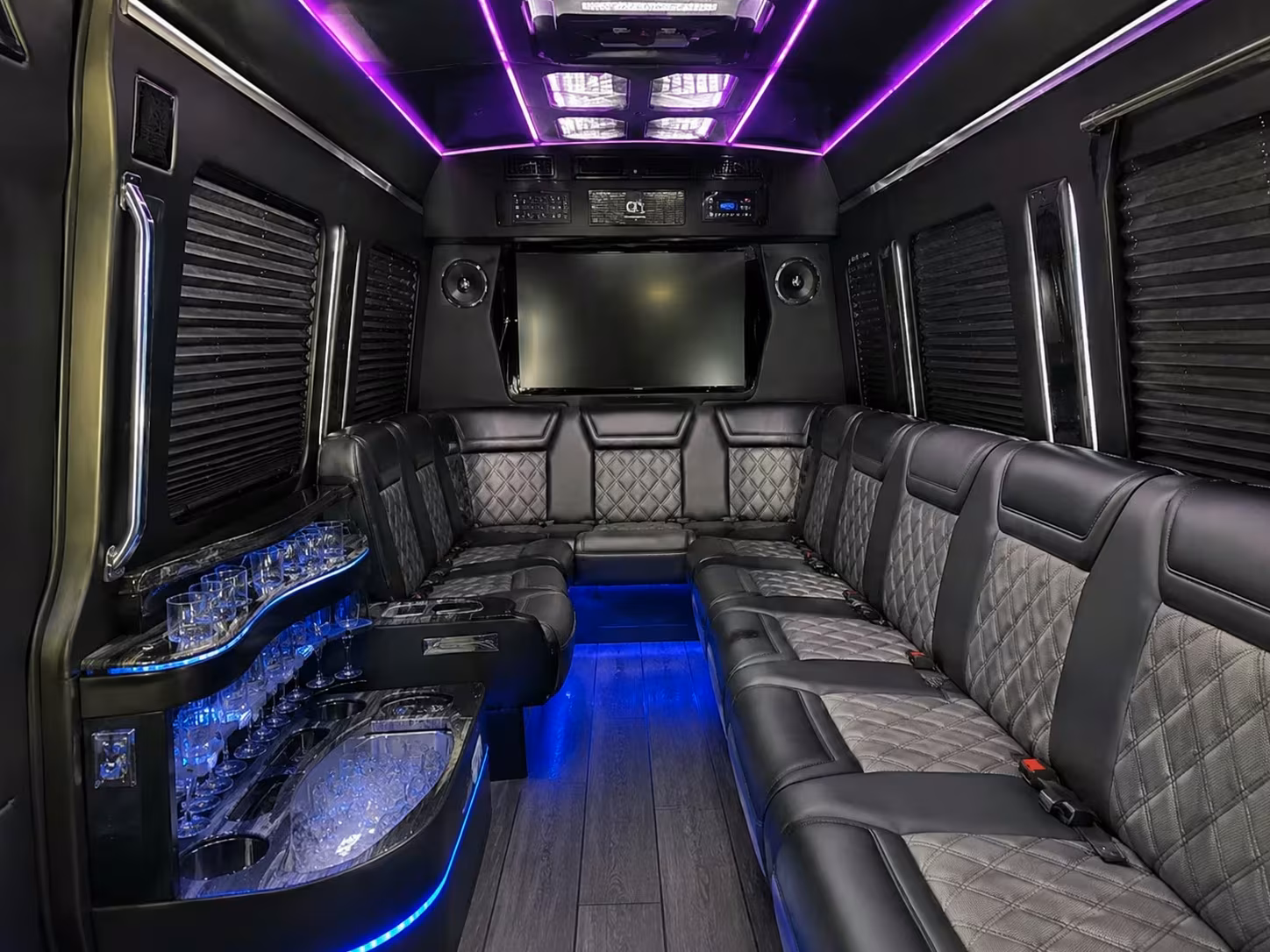 bus rental options for alexandria trips