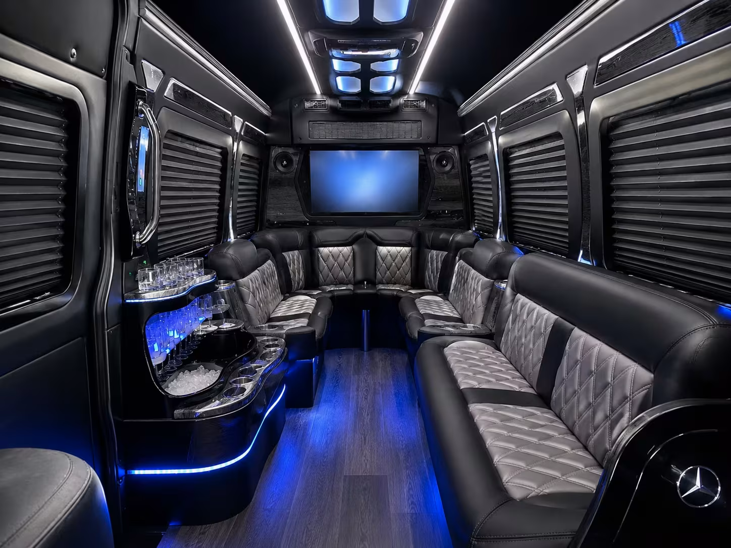 charter bus rentals for alexandria weddings