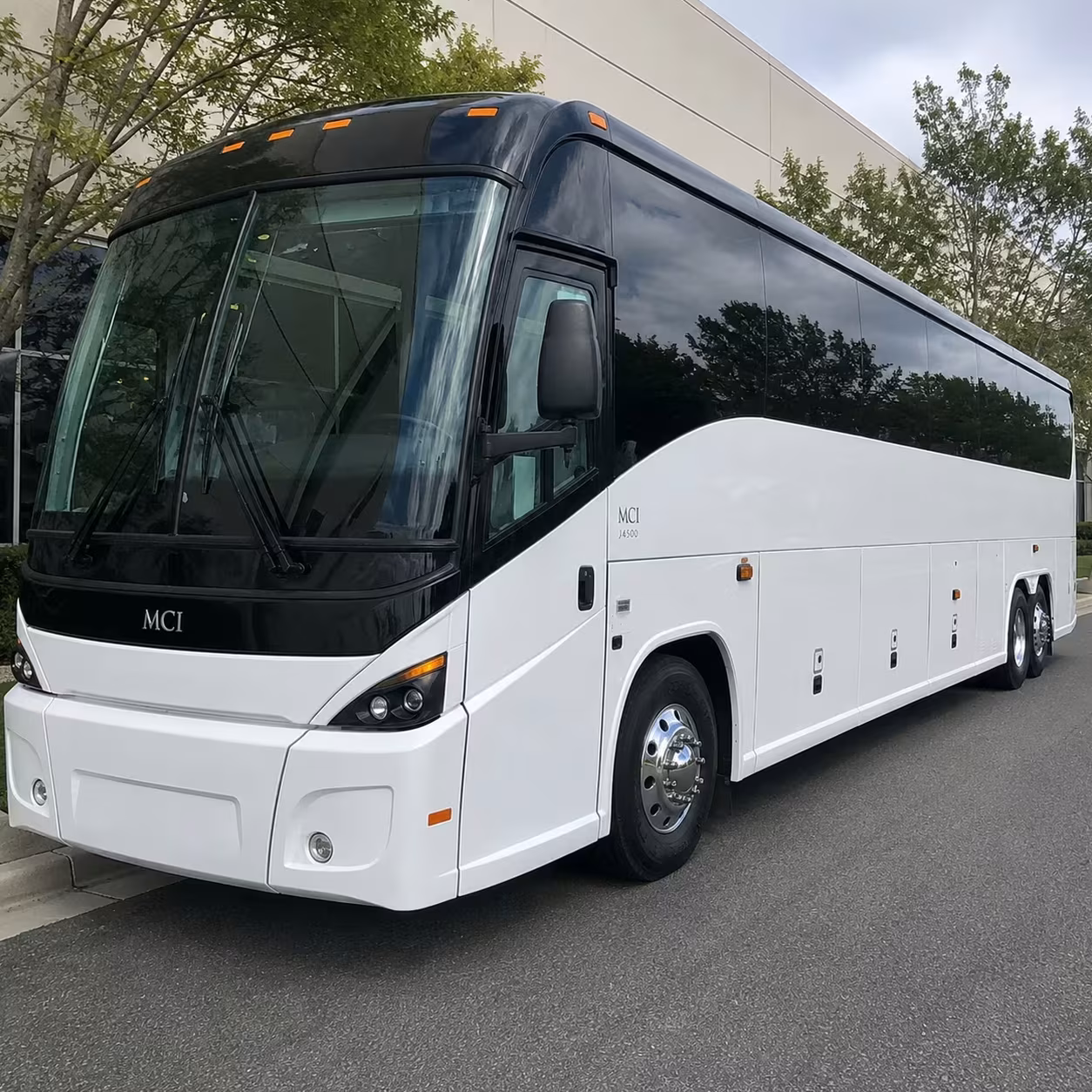 remote parking shuttle buses for alexandria employers